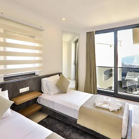Luxury Seaview 7678