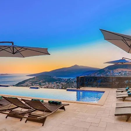 Luxury Seaview 7678